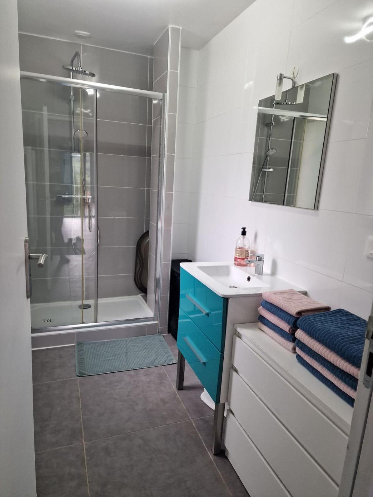 Appartement Rez De Jardin Saint-Martin-d'Uriage Ngoại thất bức ảnh